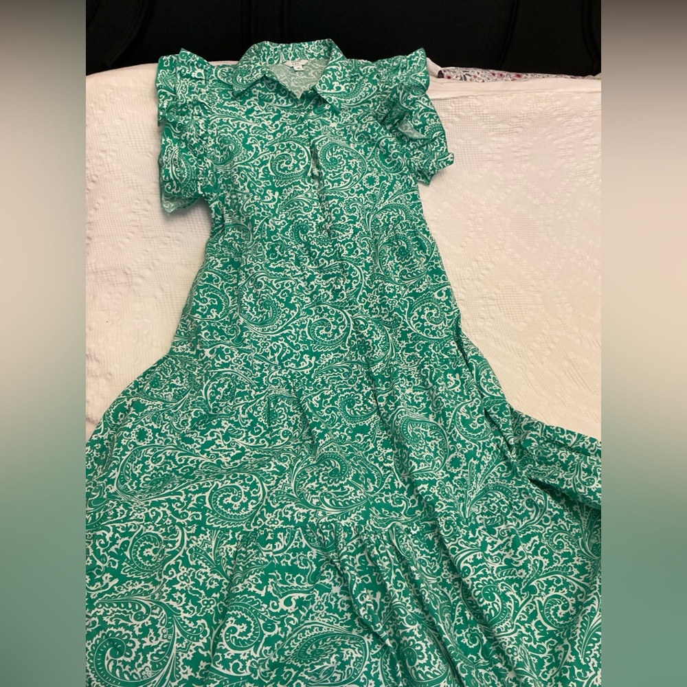 Crown & Ivy Teal Paisley Blouse
